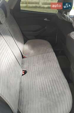Универсал Ford Focus 2013 в 