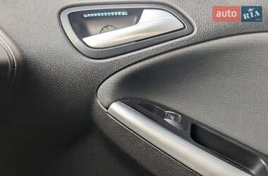 Седан Ford Focus 2013 в 