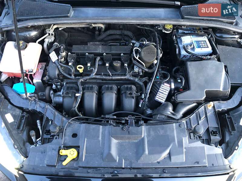 Хэтчбек Ford Focus 2015 в Киеве