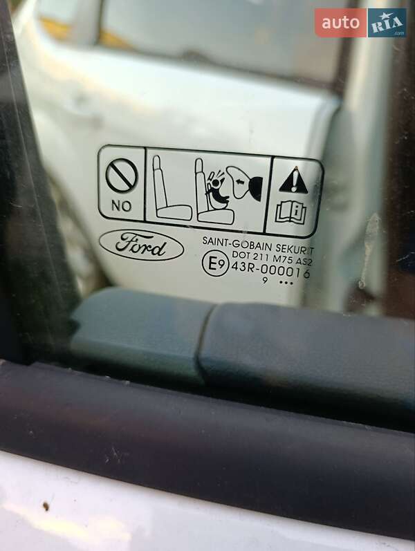 Хэтчбек Ford Focus 2009 в Конотопе