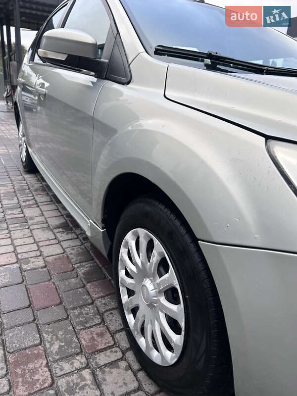 Хэтчбек Ford Focus 2009 в Хмельницком