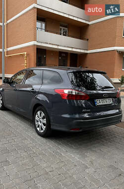 Универсал Ford Focus 2014 в 