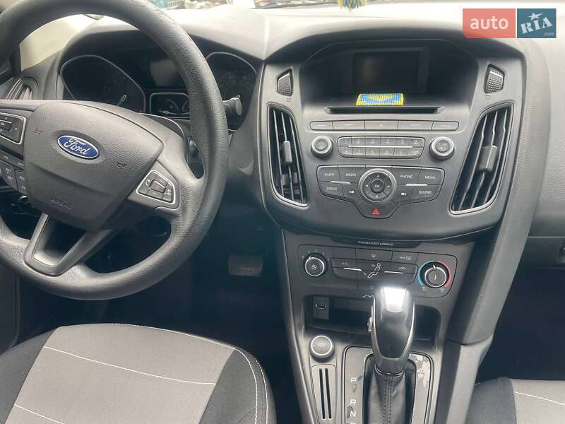 Седан Ford Focus 2016 в Николаеве
