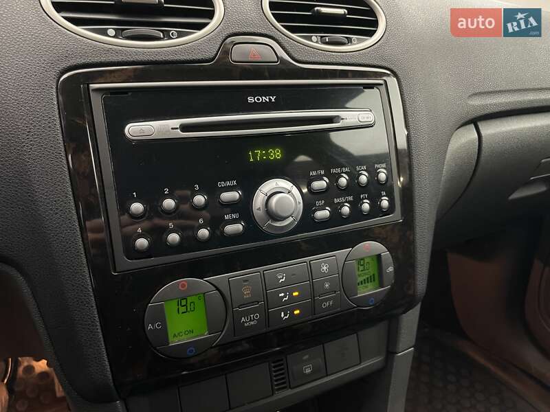 Седан Ford Focus 2007 в Киеве фото 17 Седан Ford Focus 2007 в Киеве