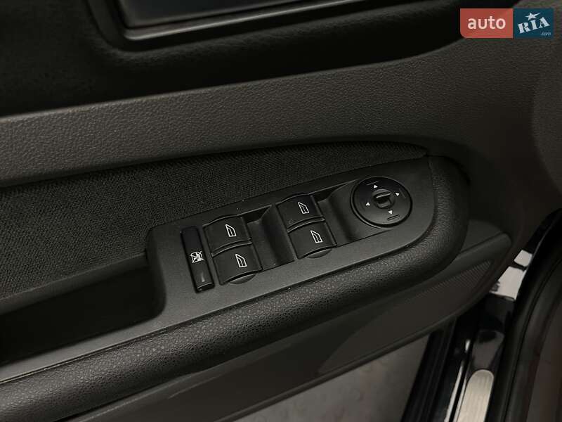 Седан Ford Focus 2007 в Киеве фото 16 Седан Ford Focus 2007 в Киеве