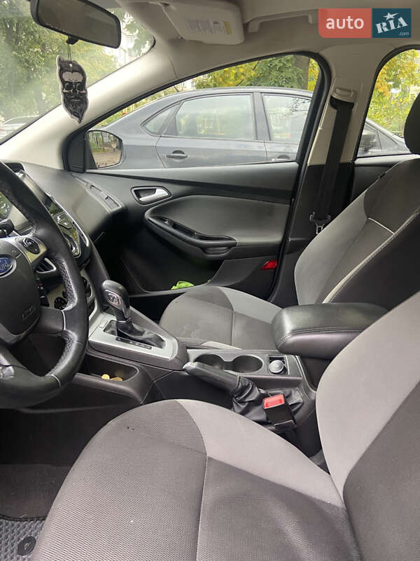 Седан Ford Focus 2013 в Киеве