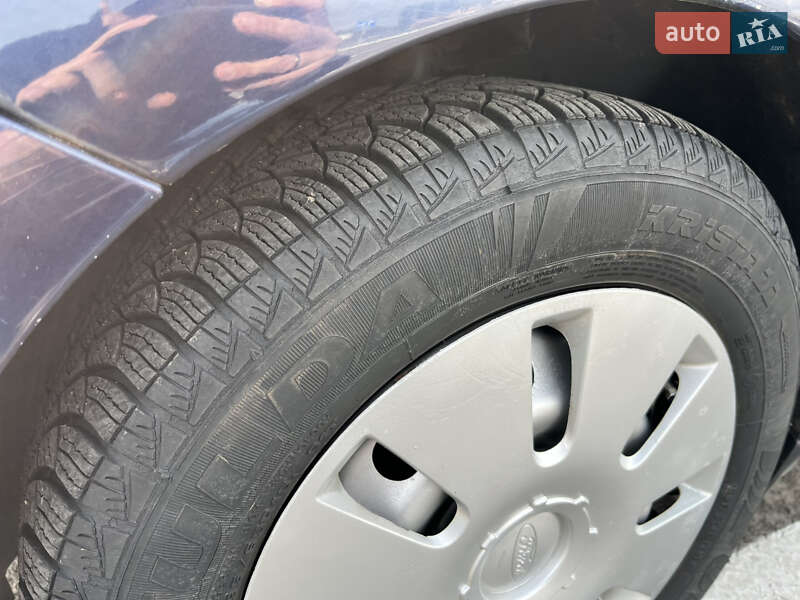 Универсал Ford Focus 2006 в Луцке