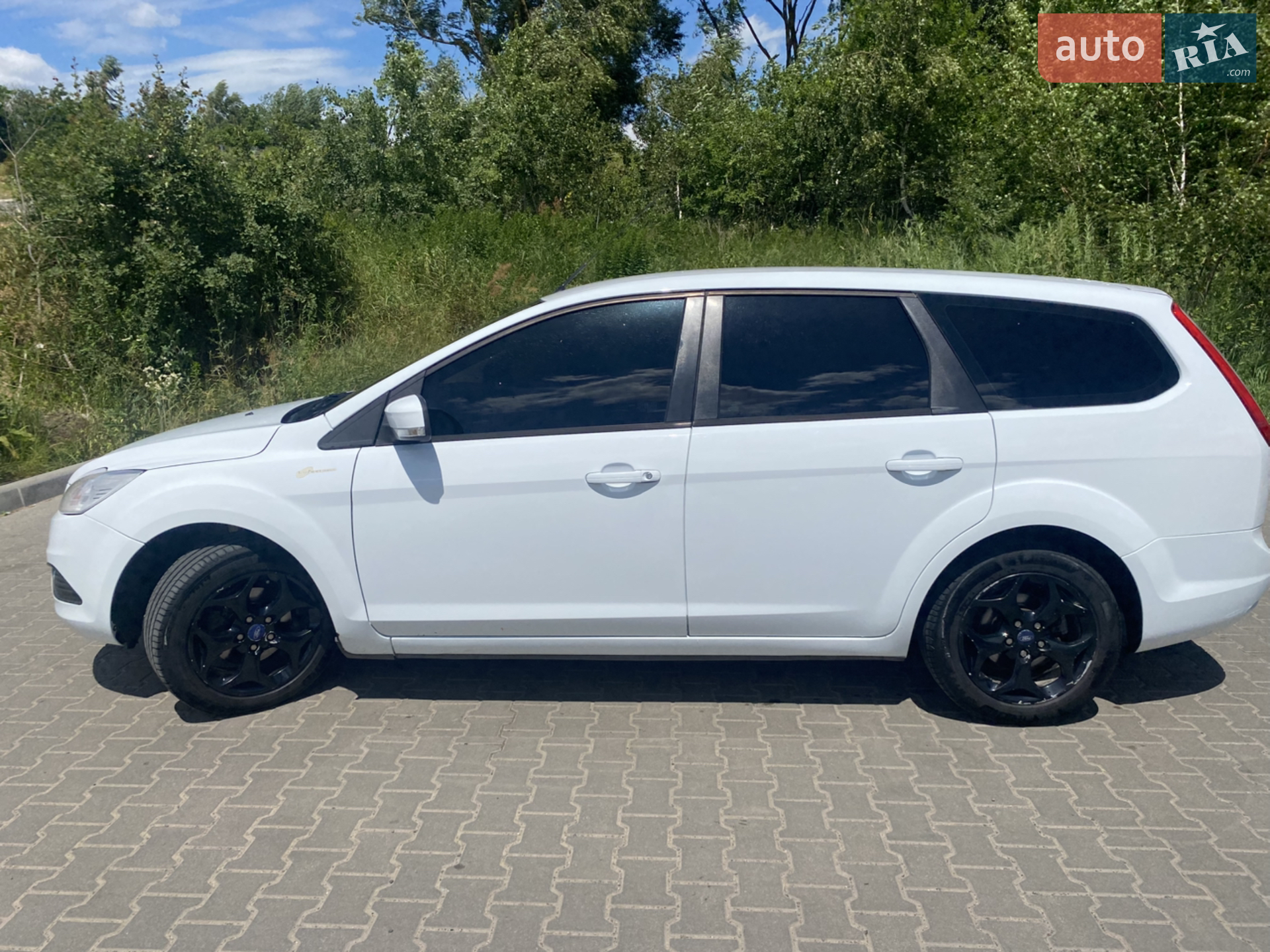 2010 Ford Focus - мініатюра 4