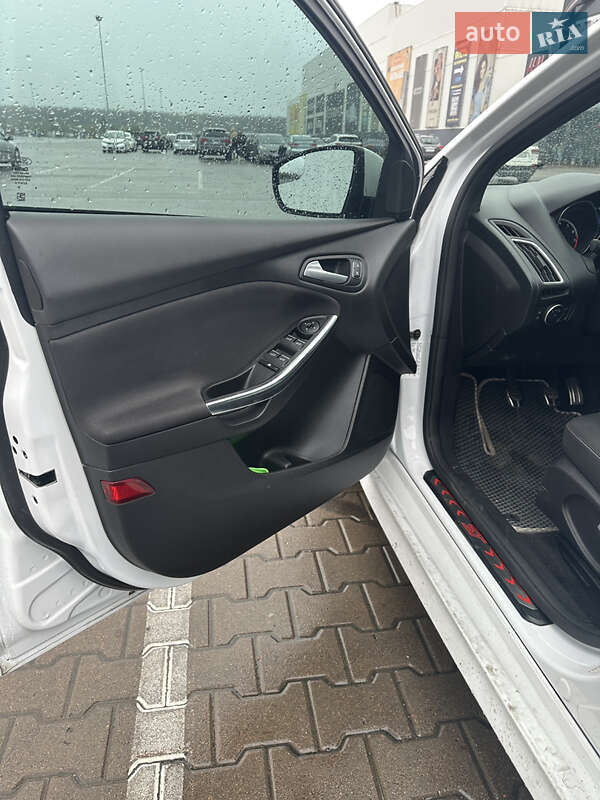 Хетчбек Ford Focus 2018 в Києві
