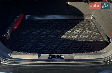 Седан Ford Focus 2011 в 