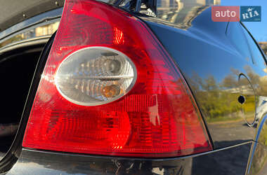 Седан Ford Focus 2011 в 