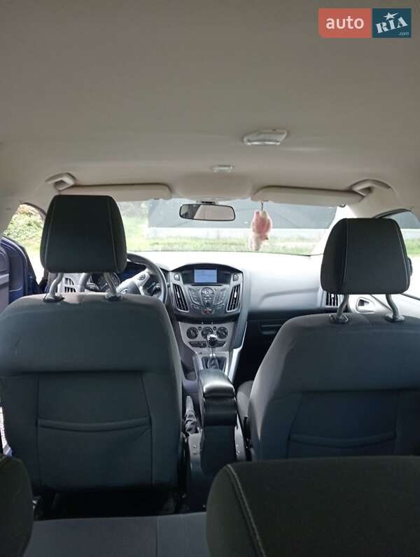 Універсал Ford Focus 2013 в Нововолинську фото 29 Універсал Ford Focus 2013 в Нововолинську