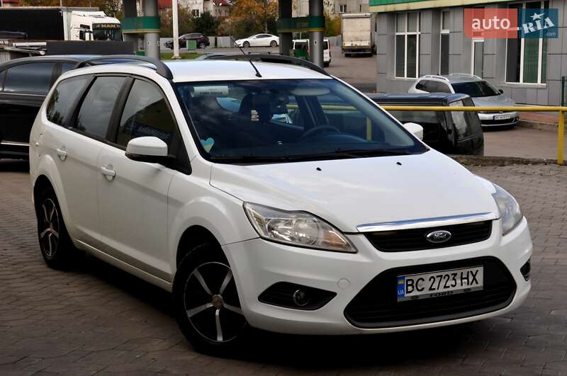 Универсал Ford Focus 2010 в 
