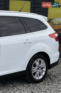 Универсал Ford Focus 2012 в 