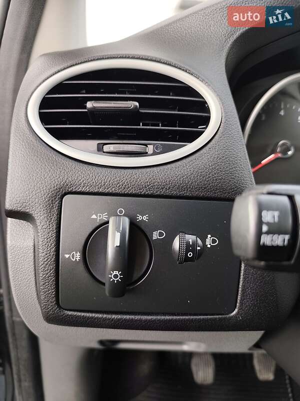 Хэтчбек Ford Focus 2009 в Ковеле
