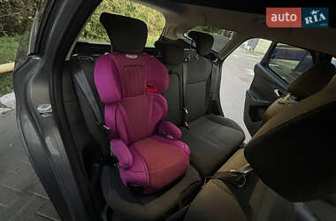Универсал Ford Focus 2014 в 