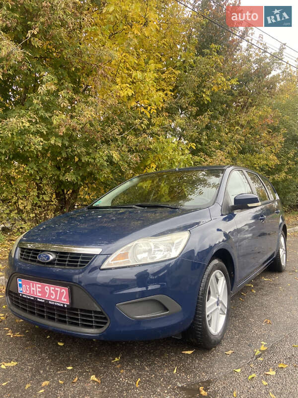 Универсал Ford Focus 2010 в 