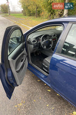 Универсал Ford Focus 2010 в 