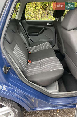 Универсал Ford Focus 2010 в 