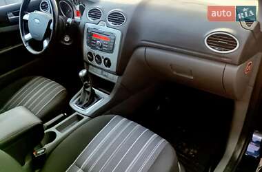 Универсал Ford Focus 2010 в 