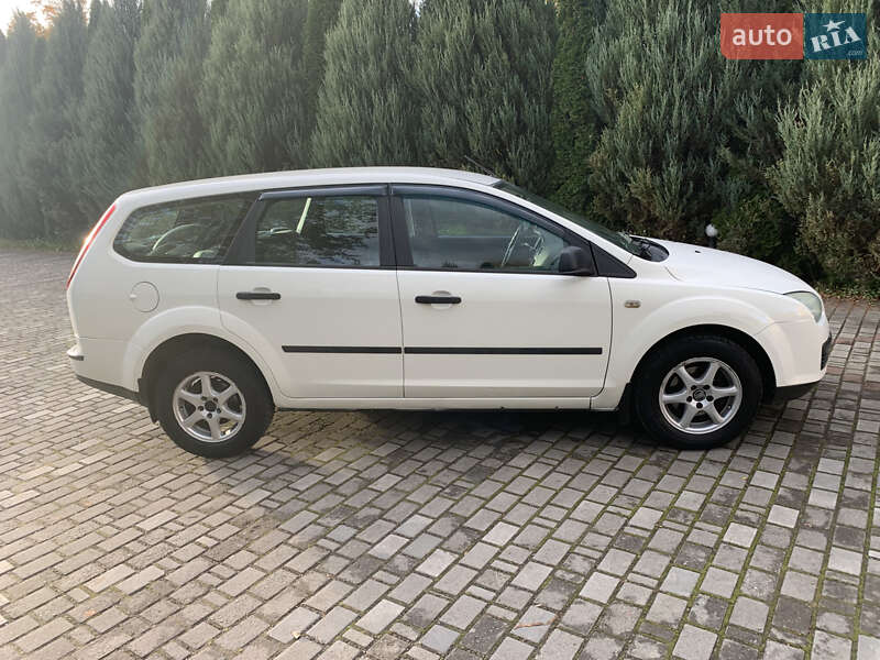 Универсал Ford Focus 2006 в Самборе фото 2 Универсал Ford Focus 2006 в Самборе