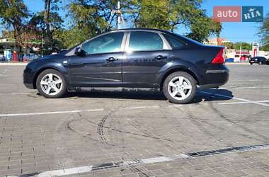 Седан Ford Focus 2005 в 