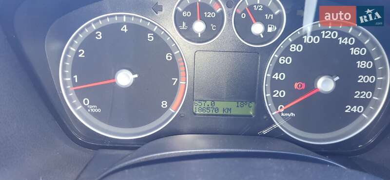 Седан Ford Focus 2005 в Одессе фото 24 Седан Ford Focus 2005 в Одессе