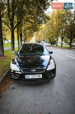 Хэтчбек Ford Focus 2007 в Киеве