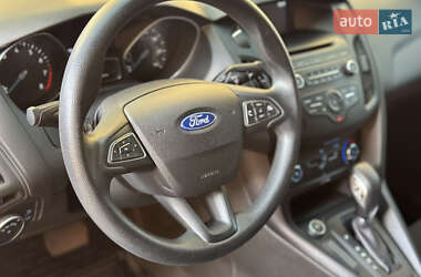 Седан Ford Focus 2016 в 