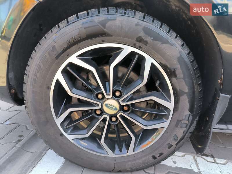 Седан Ford Focus 2010 в Киеве