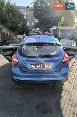 Хэтчбек Ford Focus 2014 в 
