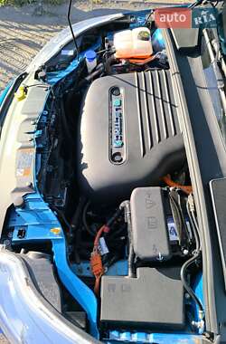 Хэтчбек Ford Focus 2014 в 
