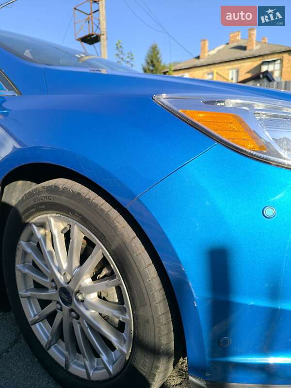 Хэтчбек Ford Focus 2014 в Виннице