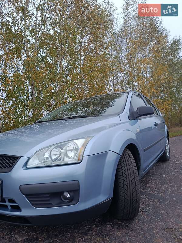 Хетчбек Ford Focus 2005 в Мені