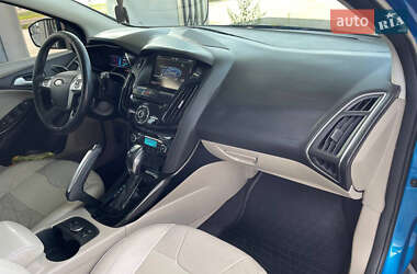Хетчбек Ford Focus 2012 в  фото 8 Хетчбек Ford Focus 2012 в