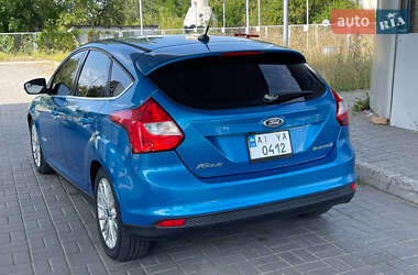 Хетчбек Ford Focus 2012 в  фото 5 Хетчбек Ford Focus 2012 в