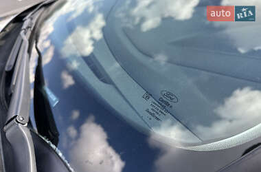 Седан Ford Focus 2015 в 