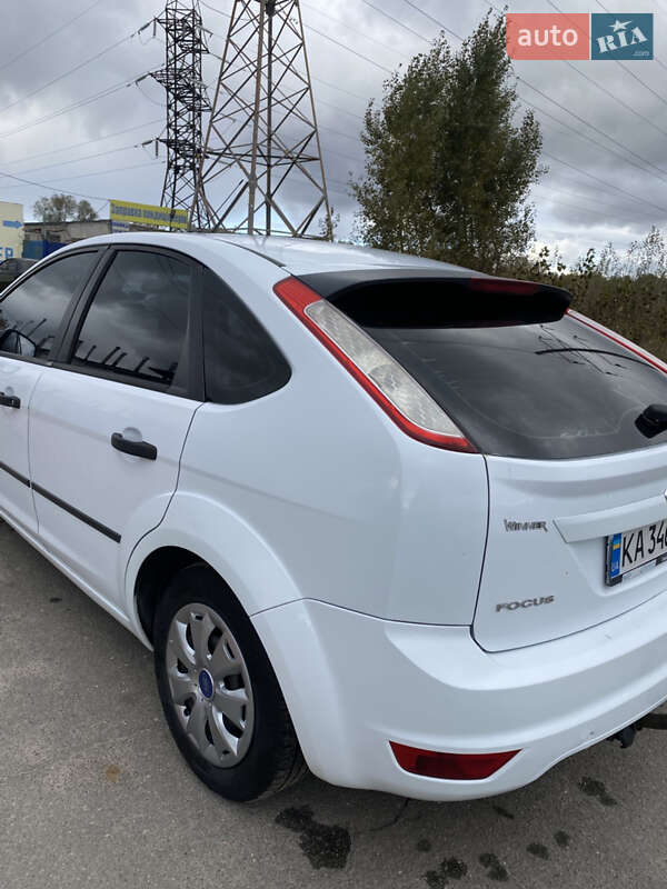Хетчбек Ford Focus 2011 в Києві