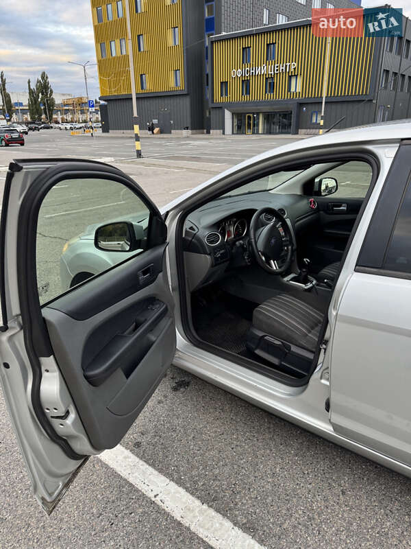 Универсал Ford Focus 2008 в Киеве фото 11 Универсал Ford Focus 2008 в Киеве