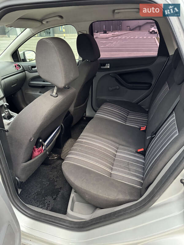 Универсал Ford Focus 2008 в Киеве фото 14 Универсал Ford Focus 2008 в Киеве