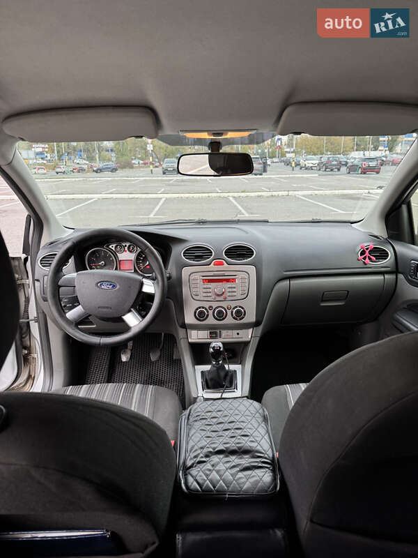 Универсал Ford Focus 2008 в Киеве фото 23 Универсал Ford Focus 2008 в Киеве