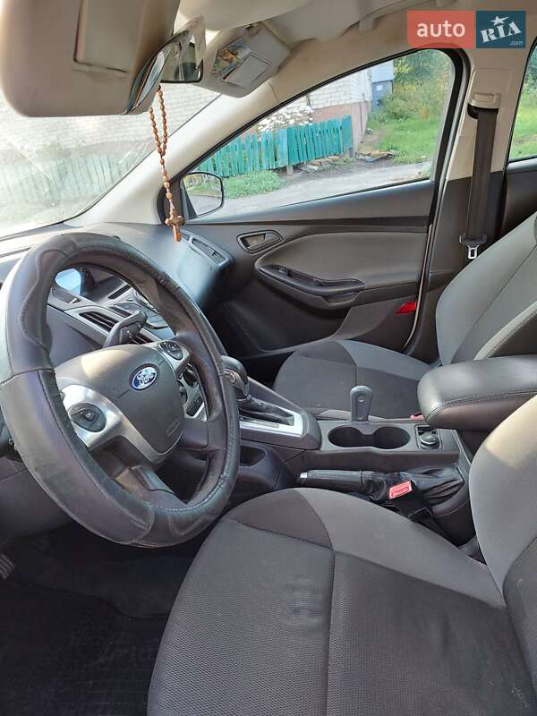 Хетчбек Ford Focus 2011 в Радехові фото 6 Хетчбек Ford Focus 2011 в Радехові