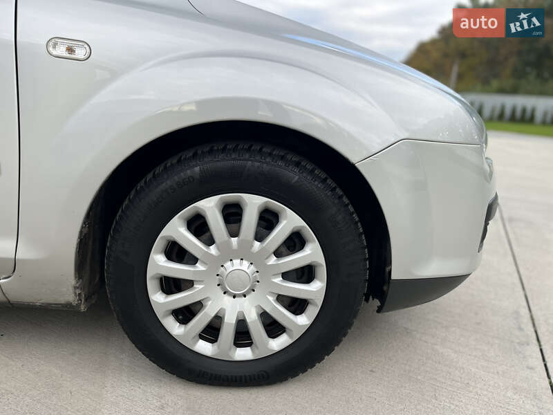 Універсал Ford Focus 2006 в Луцьку