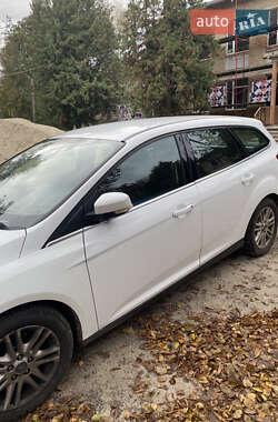 Универсал Ford Focus 2014 в 