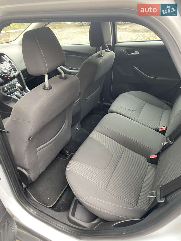 Универсал Ford Focus 2014 в Киеве фото 11 Универсал Ford Focus 2014 в Киеве