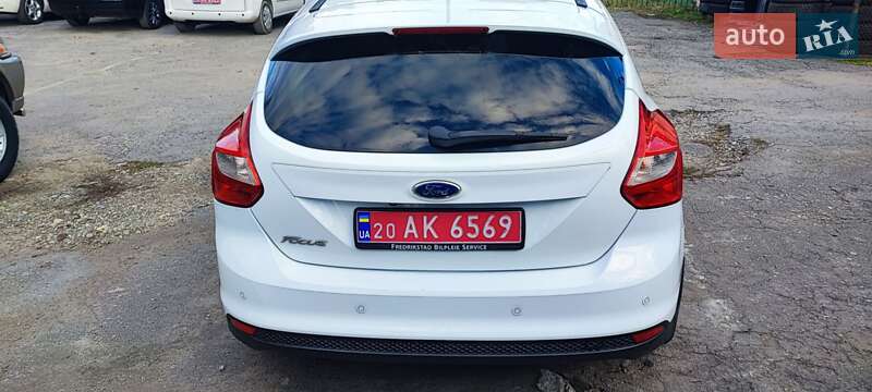 Хэтчбек Ford Focus 2013 в Каменец-Подольском