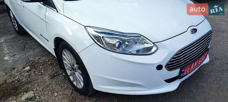 Хэтчбек Ford Focus 2013 в Каменец-Подольском