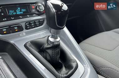 Хэтчбек Ford Focus 2014 в 