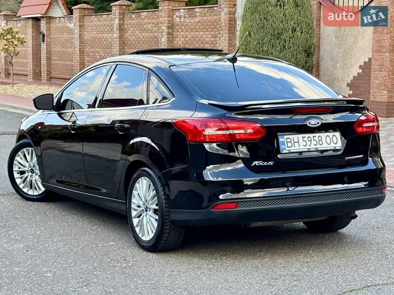Седан Ford Focus 2017 в Одессе