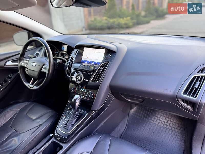 Седан Ford Focus 2017 в Одессе
